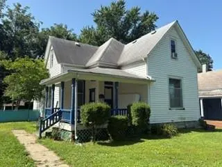 909 W 10th ST, Sedalia, MO 65301