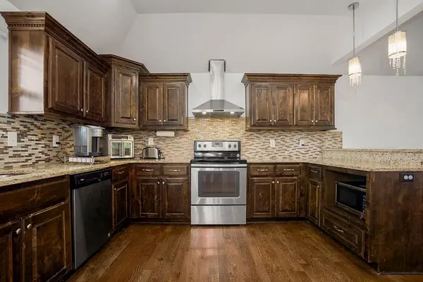 12814 Lathrop AVE, Kansas City, KS 66109