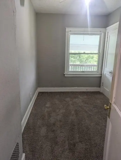 5341 Swope Pkwy, Kansas City, MO 64130