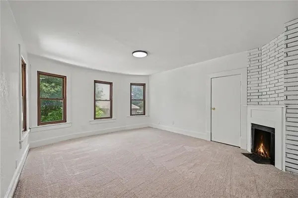 2706 Penn ST, St Joseph, MO 64507
