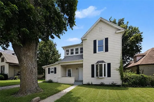 2706 Penn ST, St Joseph, MO 64507