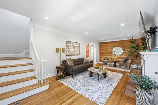7135 Jefferson ST, Kansas City, MO 64114