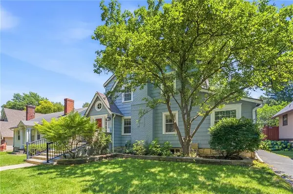 7135 Jefferson ST, Kansas City, MO 64114
