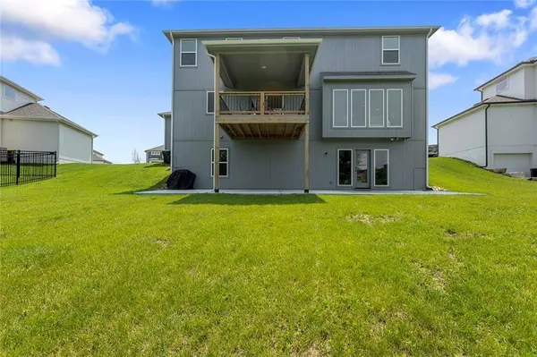 8824 N Colorado AVE, Kansas City, MO 64156
