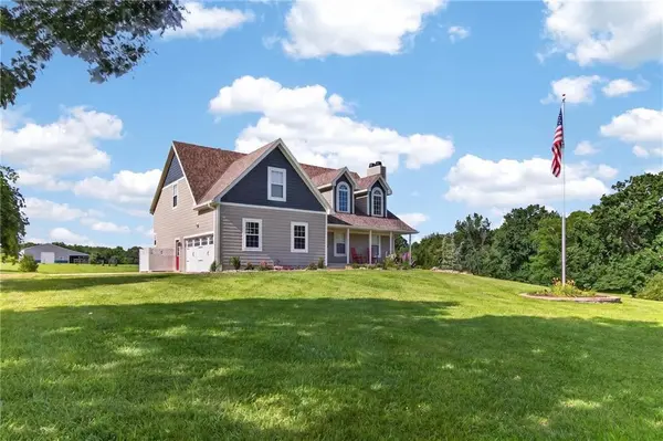 32605 E 175th ST, Pleasant Hill, MO 64080