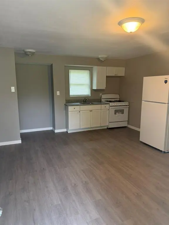 615 S Lowman ST, Fort Scott, KS 66701