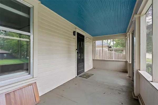 1915 Kentucky ST, Lawrence, KS 66046