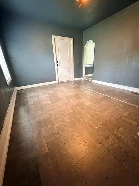 3540 Cleveland AVE, Kansas City, MO 64128