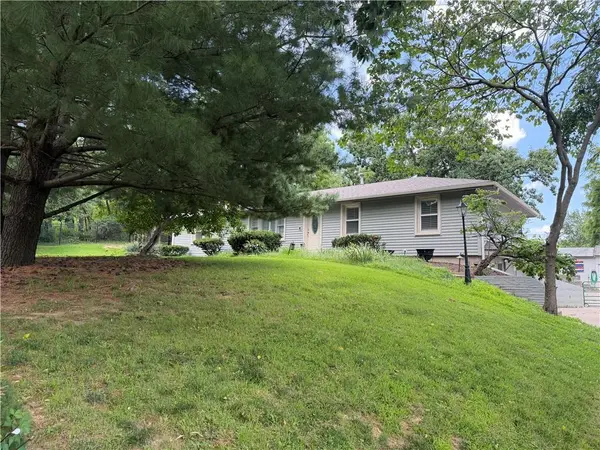 4340 NW Gleason RD, Kansas City, MO 64151