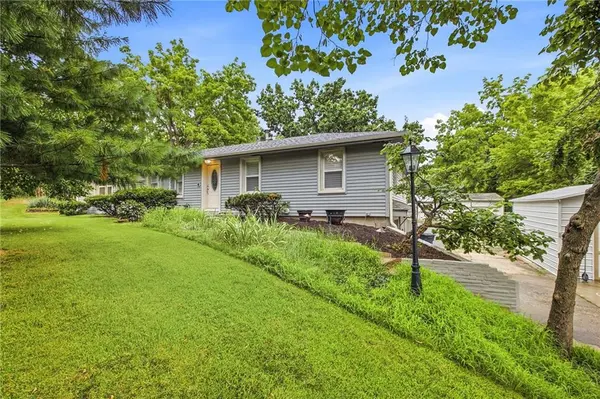4340 NW Gleason RD, Kansas City, MO 64151