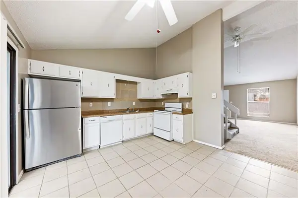 8456/8458 Lane DR, Kansas City, MO 64138