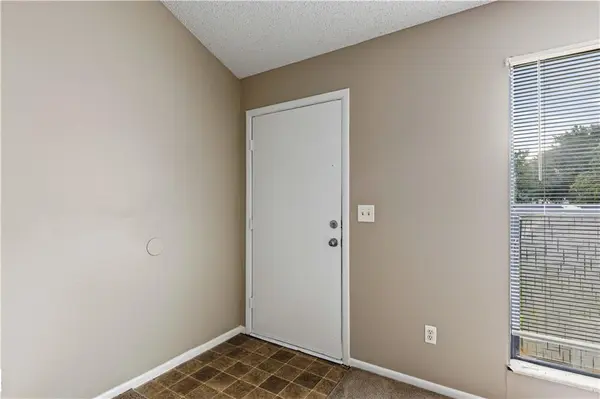 8456/8458 Lane DR, Kansas City, MO 64138