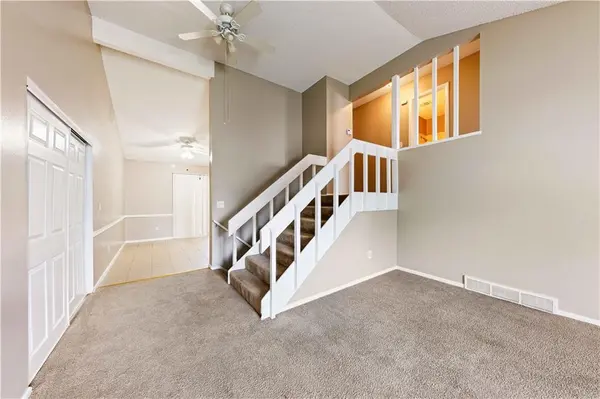 8456/8458 Lane DR, Kansas City, MO 64138