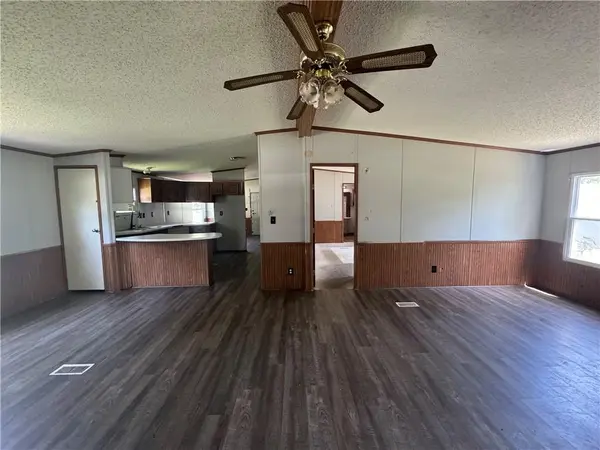 107 W 1st ST, Garden City, MO 64747