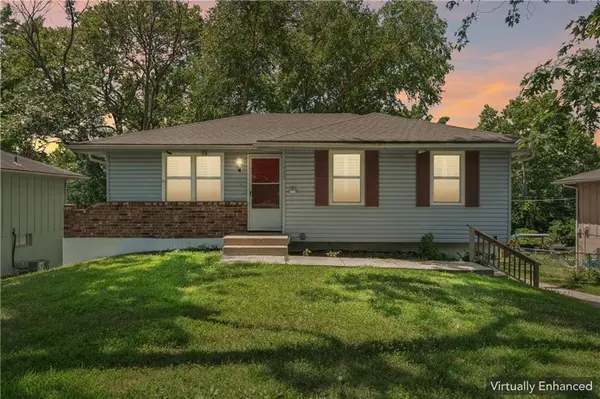3922 S Harbaugh DR, Independence, MO 66055