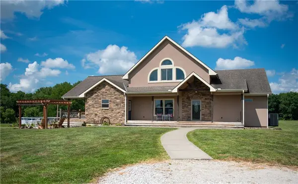 28 NW 1501 RD, Holden, MO 64040