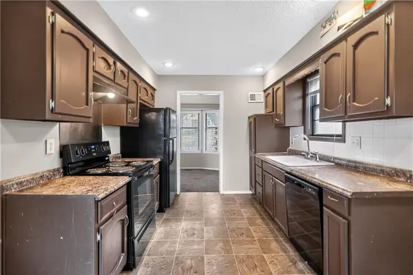 13408 W 60TH ST, Shawnee, KS 66216