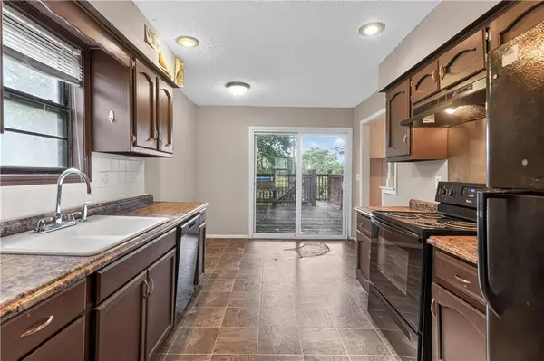 13408 W 60TH ST, Shawnee, KS 66216