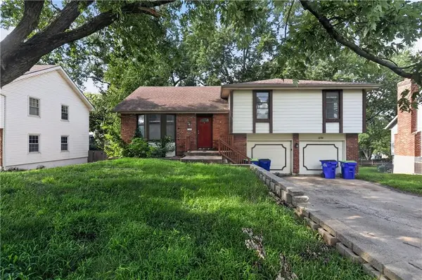 13408 W 60TH ST, Shawnee, KS 66216