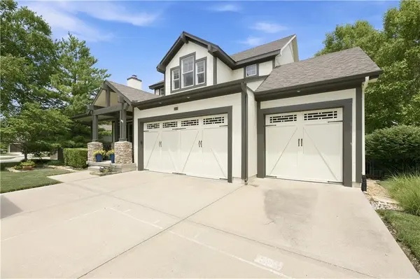 13283 Fairway RD, Leawood, KS 66209