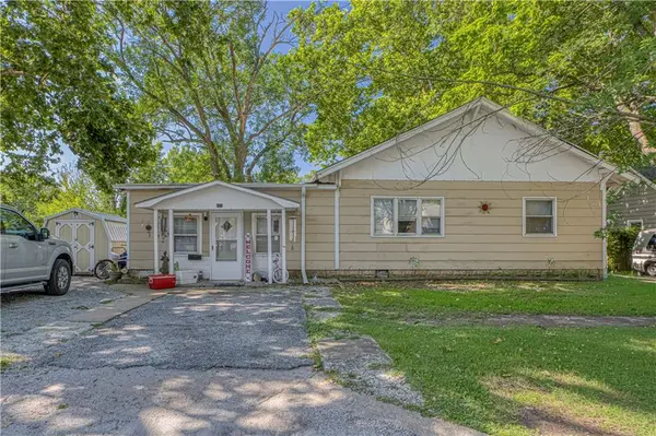800 W 3rd ST, Pittsburg, KS 66762