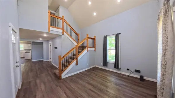 326 W 7th AVE, Garnett, KS 66032