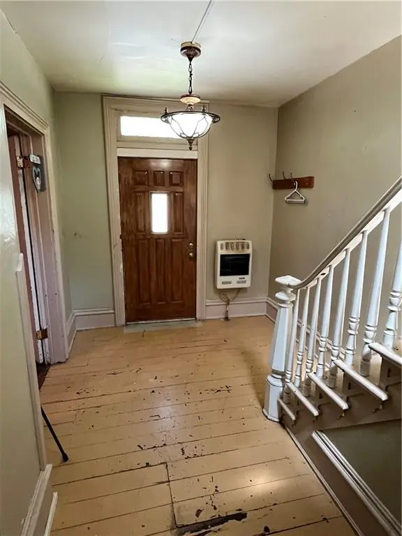 522 Illinois ST, Oswego, KS 67356