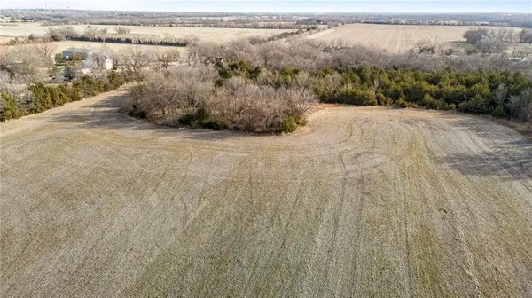 1775 Nebraska RD, Iola, KS 66749