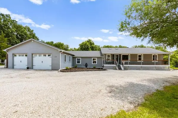 124 E 2300th RD, Wellsville, KS 66092