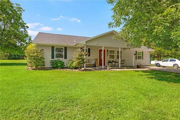 15562 E Kaw Rapids RD, Nevada, MO 64772