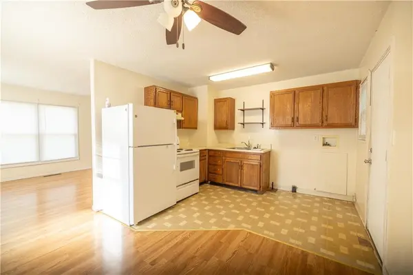 3530 NE 53rd ST, Kansas City, MO 64119