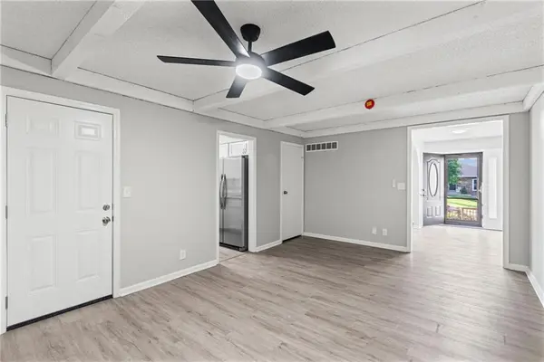 403 Kingsley AVE, Liberty, MO 64068