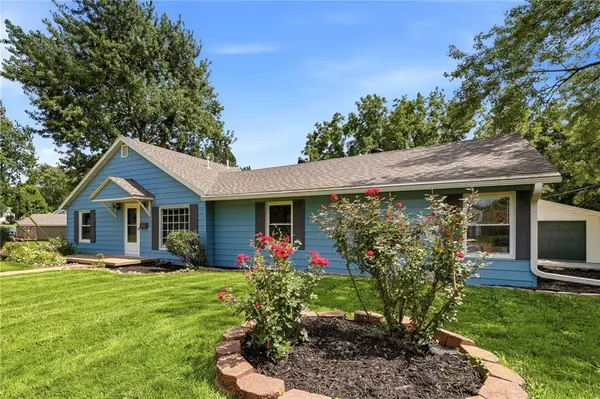 1620 E 10th ST, Sedalia, MO 65301
