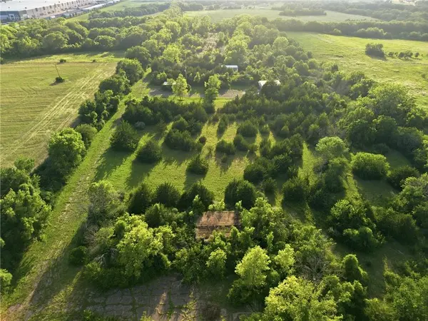 20280 S Gardner RD, Gardner, KS 66030