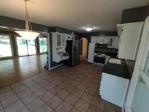16405 Spring Valley RD, Belton, MO 64012