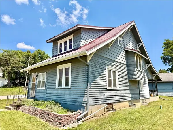310 N Broadway ST, Princeton, MO 64673