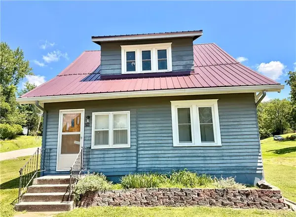 310 N Broadway ST, Princeton, MO 64673