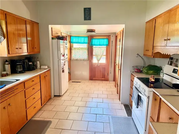 310 N Broadway ST, Princeton, MO 64673