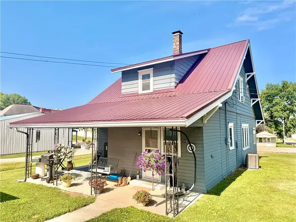 310 N Broadway ST, Princeton, MO 64673