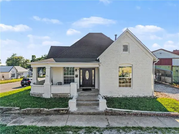 121 S Water ST, Milan, MO 63556