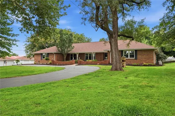 12444 Leavenworth RD, Kansas City, KS 66109