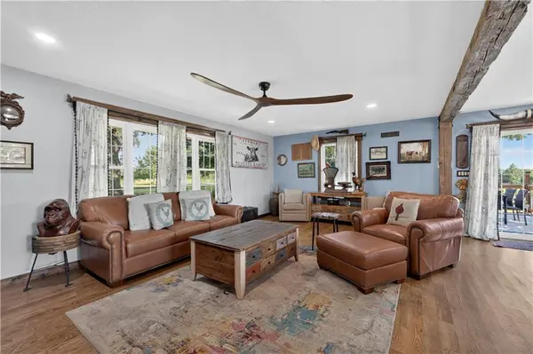 32240 Rockville RD, Louisburg, KS 66053