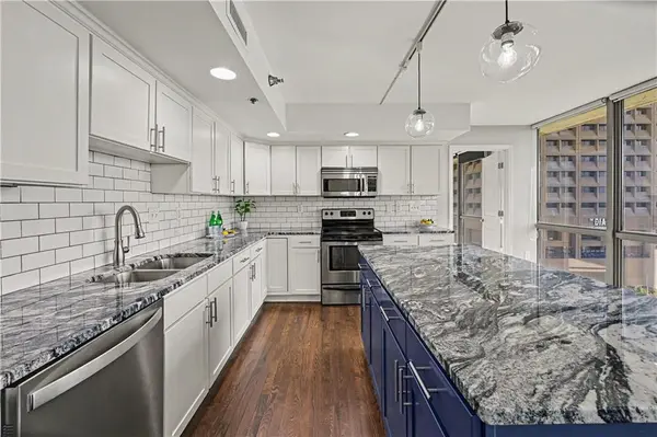 600 E Admiral BLVD #1205, Kansas City, MO 64106