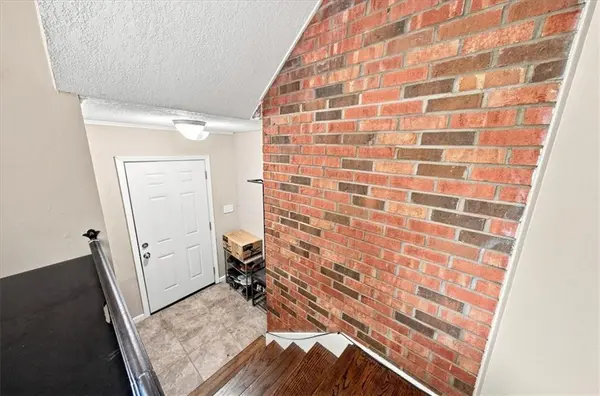 10001 Cambridge AVE, Kansas City, MO 64134