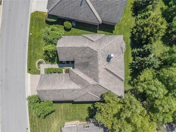 5313 W 124th TER, Leawood, KS 66209