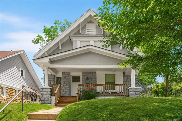 1613 Poplar AVE, Kansas City, MO 64127