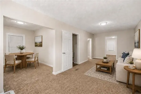 8411 Olive ST, Kansas City, MO 64132