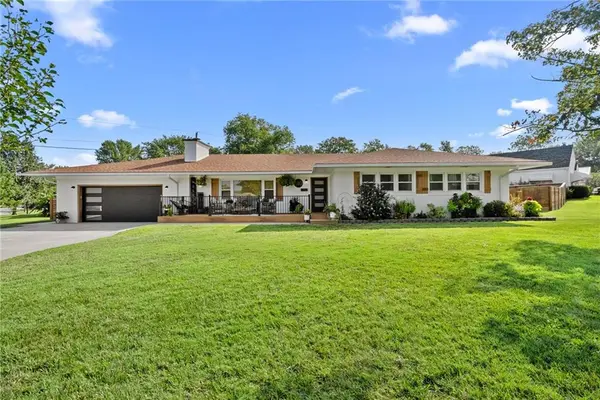 610 W Clark ST, Butler, MO 64730