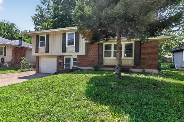 11718 Fuller AVE, Kansas City, MO 64134