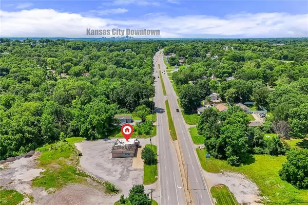 6135 NE Vivion RD, Kansas City, MO 64119